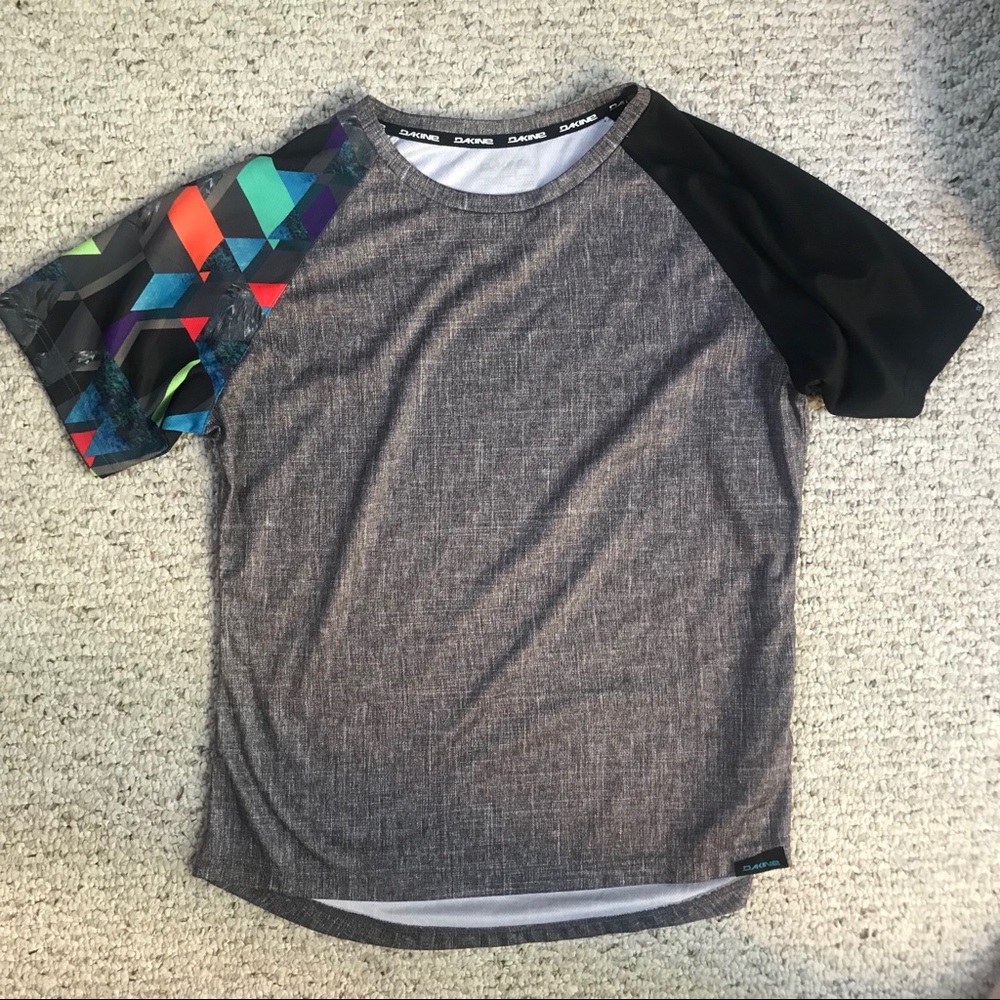 Dakine women’s mountain bike jersey